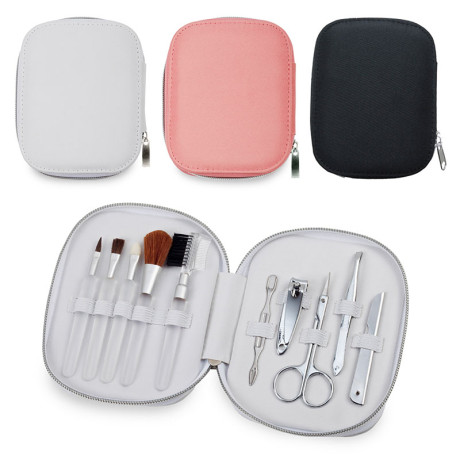 סט מניקור ומברשות איפור