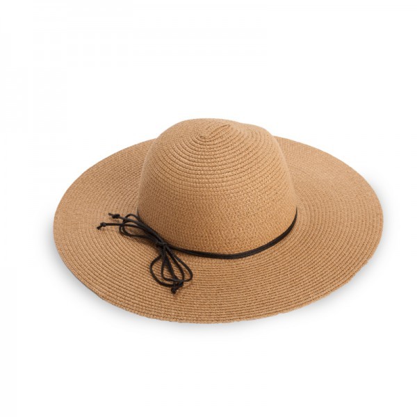 מתנה ליום האישה: כובע קש אופנתי
